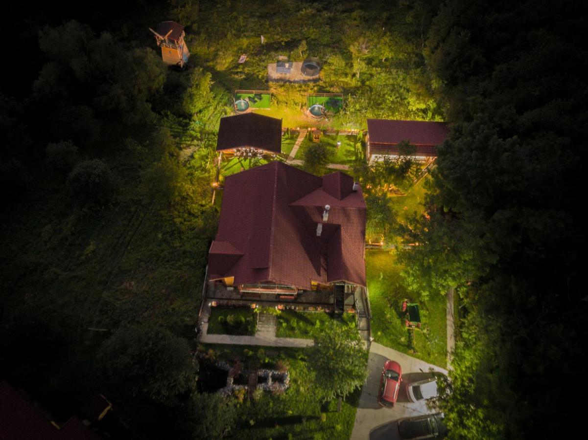 Pensiunea La Maria Lu' Sandoiu Otel Poenari Dış mekan fotoğraf