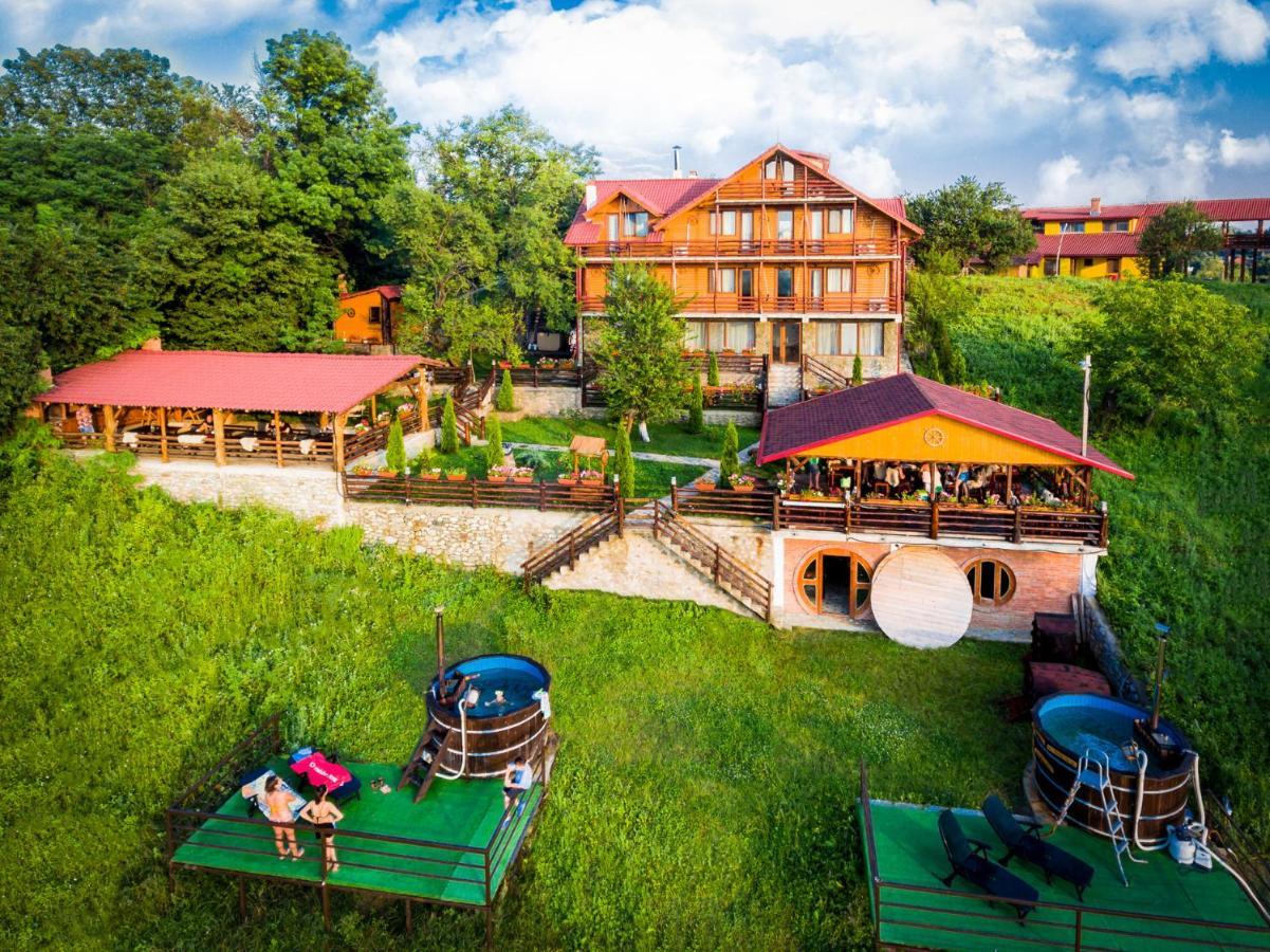Pensiunea La Maria Lu' Sandoiu Otel Poenari Dış mekan fotoğraf