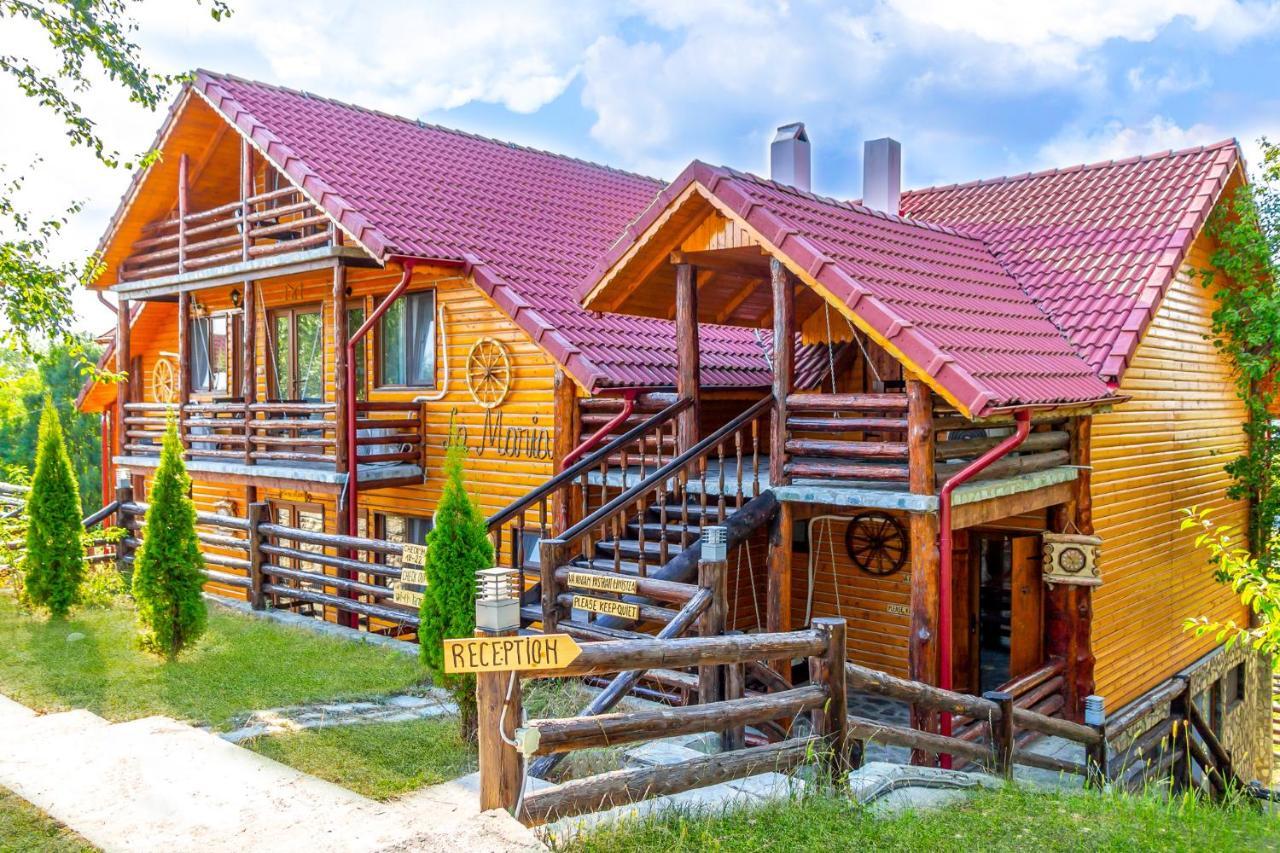 Pensiunea La Maria Lu' Sandoiu Otel Poenari Dış mekan fotoğraf